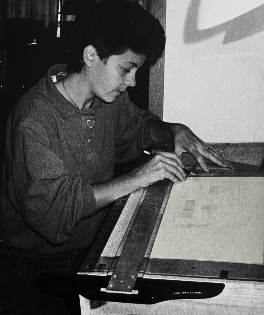A picture of Peggy when she was just starting out as a professional artist.